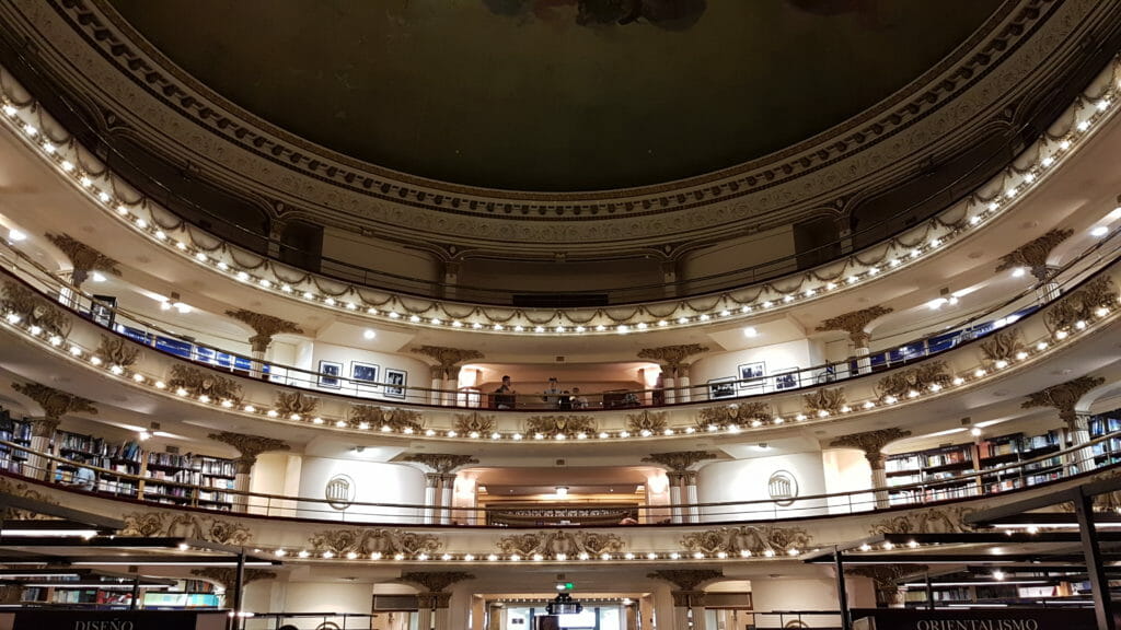 El Ateneo Bookstore
